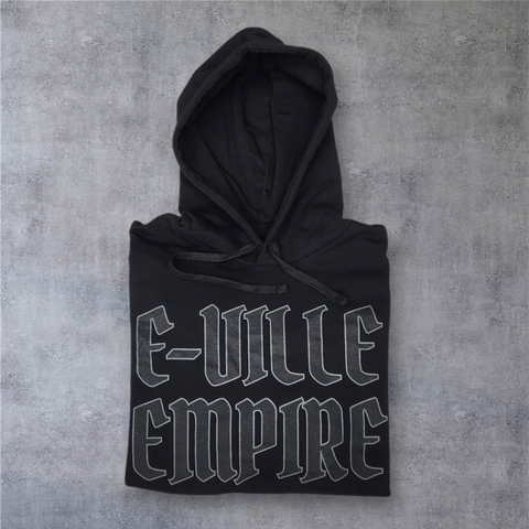 E-VILLE Stacked blk on blk pullover